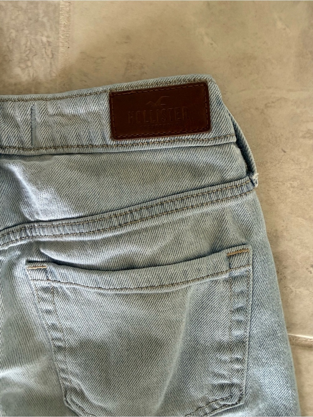 Hollister Light Blue Ultra High-Rise Mom Jeans 2 pair - Picture 10 of 11